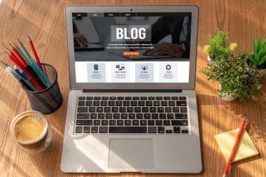 blogging concept, web blog Social Media Information network snugly. social media online content, freelance worker, working online, content creator, blogger, website, reading blog online on computer