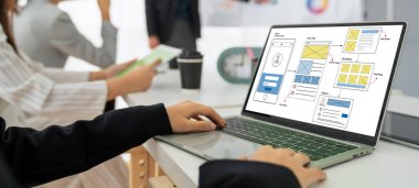 Model mobil uygulama ve web sitesi için UX UI tasarım süreci. Profesyonel uygulama geliştiricisi için kablo grafiğinin yaratıcı prototipi .