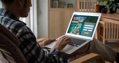 Çevrimiçi seyahat sigortası acentesi gezginlere sorunsuz seyahat imkanı sağlıyor.