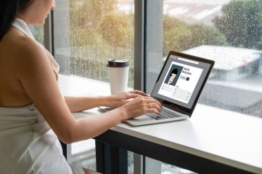 NFT pazarı dijital sanatçının çalışmalarını İnternet ağında satması için mod satış kanalı sağlıyor