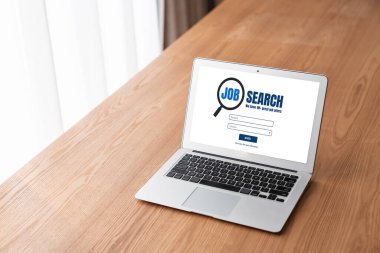 Çalışanların işe alım İnternet ağındaki iş fırsatlarını araması için mod web sitesinde online iş araması