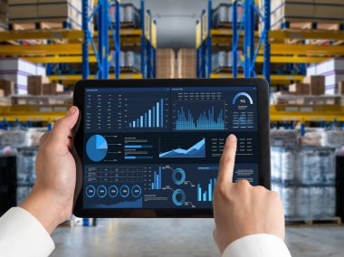 İş veri paneli, pazarlama stratejisi planlaması için iş zekası analizi sunar. Müşteri taleplerini analiz etmek ve iş dünyasının geleceğini önceden görmek için büyük veriler sunulur.