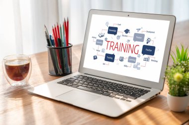 Öğrencilerin internet ağında rahatça çalışabilmeleri için yazılımlı e-öğrenme sitesi