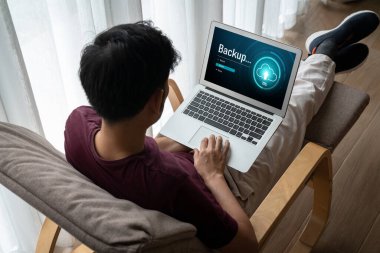 Yedek Depolama Verisi İnternet Teknolojisi İş Konsepti. Veritabanı depolama teknolojisi dosya aktarım paylaşımı, siber, büyük veri bilgileri, internet bankacılığı uygulaması indirme işlemi kolayca yapılır