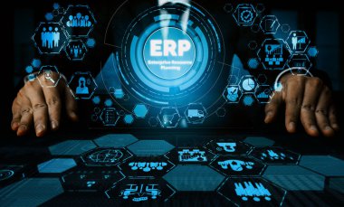 Ticari kaynaklar için Enterprise Resource Management ERP yazılım sistemi modern grafik arayüzünde sunulmuştur. Şirket kaynaklarını yönetmek için geleceğin teknolojisini göstermektedir. uds