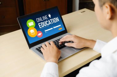 Öğrencilerin internet ağında çalışabilmeleri için mod yazılımlı e-öğrenme web sitesi