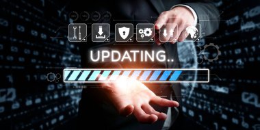 İş adamı bilgi ve yazılımın güncellenmesine yatırım yaparak rekabetçiliğin güncellenmesini sağlar. Hem bilgi hem de yazılım verimliliği güncellemesi için sürekli güncelleme ve güncelleme öncelikleri belirleniyor. EIDE