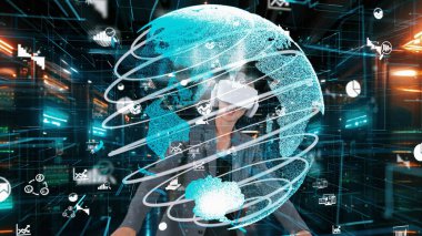 İş kadını, dünya pazarı veri dönüşümlü analiz ekranı VR gelecekteki küresel yenilik arayüzünü dijital bilgi ağı teknolojisi sanal hologram küresel animasyon sunucusunu açıklıyor. Kısıtlanma.