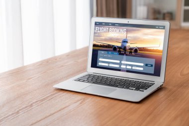Online uçuş rezervasyon sitesi mod rezervasyon sistemi sağlar. Seyahat teknolojisi kavramı .