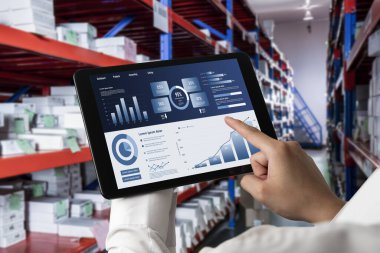 İş veri paneli, pazarlama stratejisi planlaması için iş zekası analizi sunar. Müşteri taleplerini analiz etmek ve iş dünyasının geleceğini önceden görmek için büyük veriler sunulur.