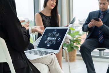 Kaliteli standartları karşılamak için mod çevrimiçi şirket işleri için uyum sistemi