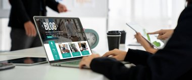 blogging concept, web blog Social Media Information network snugly. social media online content, freelance worker, working online, content creator, blogger, website, reading blog online on computer