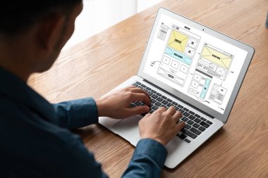 Web sitesi tasarım yazılımı çevrimiçi perakende ticaret ve e-ticaret için model şablonu sağlar