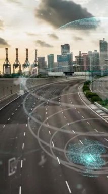 Akıllı şehirde küresel bağlantı ve internet ağı modernizasyonu. Gelecekteki 5G kablosuz dijital bağlantı ve sosyal medya ağı kavramı .