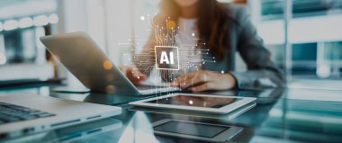 Yapay zeka mühendisliği, büyük veri ve yapay zeka makinesi kavramında yapay zeka beyin işlemcisiyle iş desteği için üretken yapay zeka kullanmayı öğrenen insan etkileşimi. EIDE