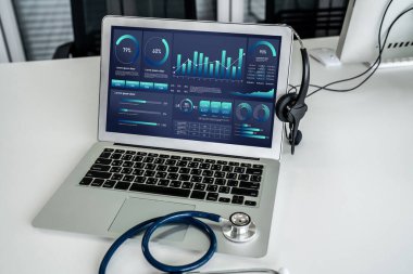 İş veri paneli, pazarlama stratejisi planlaması için iş zekası analizi sunar. Müşteri taleplerini analiz etmek ve iş dünyasının geleceğini önceden görmek için büyük veriler sunulur.