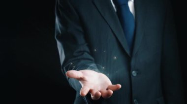 Yapay zeka mühendisliği, büyük veri ve yapay zeka makinesi kavramında yapay zeka beyin işlemcisiyle iş desteği için üretken yapay zeka kullanmayı öğrenen insan etkileşimi. Kullanıcı Kimliği