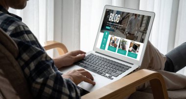 blogging concept, web blog Social Media Information network snugly. social media online content, freelance worker, working online, content creator, blogger, website, reading blog online on computer