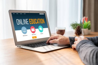 Öğrencilerin internet ağında çalışabilmeleri için mod yazılımlı e-öğrenme web sitesi