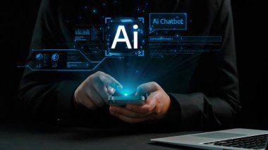 Yapay zeka sanal asistanı Chatbot ile yapay zeka konsepti ile insan etkileşimi, yapay zeka mühendisliği, LLM yapay zeka derin öğrenimi iş desteği için üretken yapay zeka kullanımı. Kullanıcı Kimliği