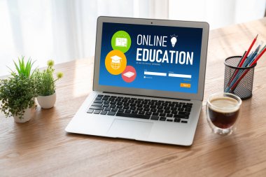 Öğrencilerin internet ağında çalışabilmeleri için mod yazılımlı e-öğrenme web sitesi