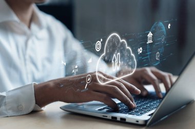 İş adamı bulut hesaplamasının geleceğini en son sezgilerle keşfetti ve bulut hesaplama teknolojisini entegre ederek işi yükseltti. Bulut çağını yenilikçi bilgisayar Faas ile kucaklayın