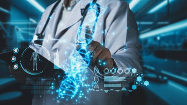 Elinde tablet olan zeki doktorlara yakın dur ve hastanede dururken DNA hologramına işaret et. DNA kopyalamasını analiz ederek genetik bozuklukları kontrol etme ve teşhis etme konusunda yetenekli bir tıp çalışanı. İyileştirici.