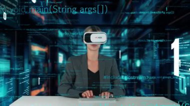 VR yenilik arayüzü dijital ağ teknolojisi görsel hologram sunucusu tarafından akıllı web sitesi geliştirme kodlayıcı veri seçimini analiz etmek için bilgisayar kodu yazan IT geliştiricisi. Kısıtlanma.