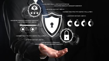 İş adamı siber güvenliğin özünü keşfeder. Siber koruma yöntemlerini, tehditleri derinlemesine araştır ve siber güvenlik duruşunu güçlendir. Siber Güvenlik Çağı FaaS 'ında yol almak için gerekli.