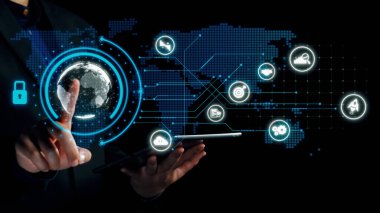 İş adamı siber güvenliğin özünü keşfeder. Siber koruma yöntemlerini, tehditleri derinlemesine araştır ve siber güvenlik duruşunu güçlendir. Siber güvenlik çağında UUID 'de gezinmek için gerekli