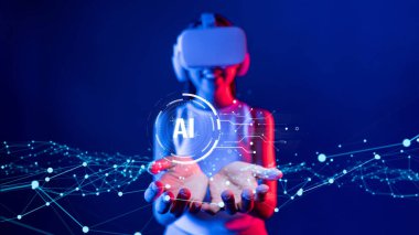 Yapay zeka mühendisliği, büyük veri ve yapay zeka makinesi kavramında yapay zeka beyin işlemcisiyle iş desteği için üretken yapay zeka kullanmayı öğrenen insan etkileşimi. Faas