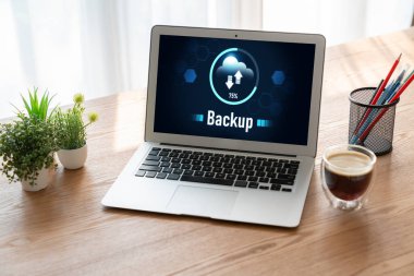 Yedek Depolama Verisi İnternet Teknolojisi İş Konsepti. Veritabanı depolama teknolojisi dosya aktarım paylaşımı, siber, büyük veri bilgileri, internet bankacılığı uygulaması indirme işlemi kolayca yapılır