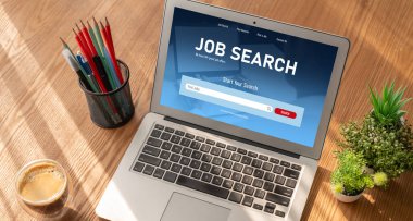 Çalışanların işe alım İnternet ağındaki iş fırsatlarını araması için mod web sitesinde online iş araması