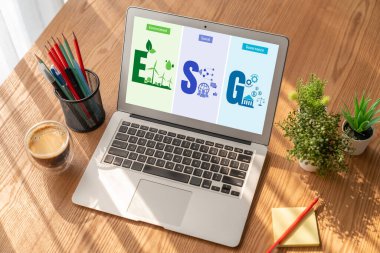 Model işletmelerin ESG çevresel yönetim politikası yüksek ESG puanı elde etmek için bir standart belirler
