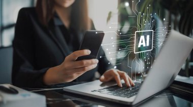 Yapay zeka mühendisliği, büyük veri ve yapay zeka makinesi kavramında yapay zeka beyin işlemcisiyle iş desteği için üretken yapay zeka kullanmayı öğrenen insan etkileşimi. EIDE