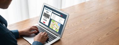 Ürün nakliyesi ve teslimatı için e-ticaret ve mod çevrimiçi iş izleme sistemi