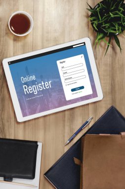 İnternet sitesinde mod form doldurmak için çevrimiçi kayıt formu