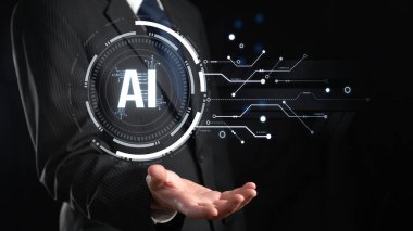 Yapay zeka mühendisliği, büyük veri ve yapay zeka makinesi kavramında yapay zeka beyin işlemcisiyle iş desteği için üretken yapay zeka kullanmayı öğrenen insan etkileşimi. Faas