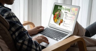 Sağlıklı yaşam sitesi sağlıklı beslenme ve sağlıklı yemek pişirme tarifi için bilgi sunar.