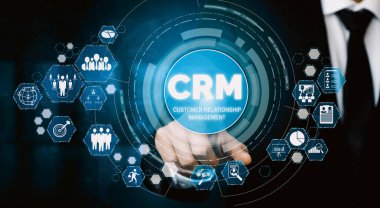 İş satış pazarlama sistemi konsepti için CRM Müşteri İlişkileri Yönetimi CRM veritabanı analizini desteklemek için hizmet uygulamasının fütüristik grafik arayüzünde sunulmuştur. uds