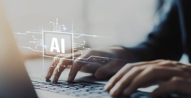 Yapay zeka mühendisliği, büyük veri ve yapay zeka makinesi kavramında yapay zeka beyin işlemcisiyle iş desteği için üretken yapay zeka kullanmayı öğrenen insan etkileşimi. EIDE