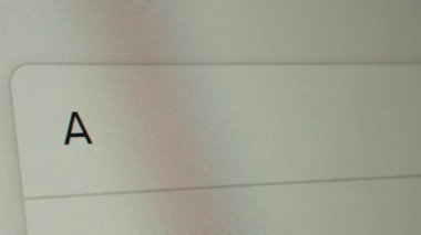 Arama çubuğunda kullanıcı reklamcılığı videosu. Reklam metodunu sormak için anahtar kelime giysisi ya da ticari içerik fikri için işletme dersi almak. Kullanım için çevrimiçi teknoloji kavramı. Webography.