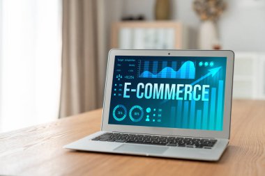 E-ticaret veri yazılımı çevrimiçi perakende şirketine satış analizi için mod gösterge tablosu sağlar