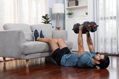 Atletik vücut ve etkin sporcu mobilyaları, kiloları arttırmak için kullanıyordu. Kilo alma egzersizi, neşeli evdeki halter kaldırma egzersizi, sağlıklı bir vücut çalışma yaşam tarzı olarak görülüyordu..