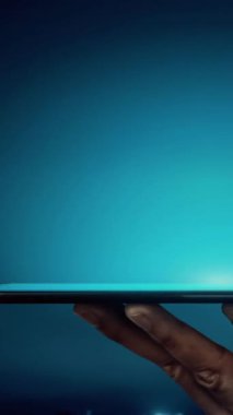 Çevrimiçi perakende satış metodunun Omni kanalı teknolojisi. Sosyal medya platformunda çok kanallı pazarlama internet ödeme kanalı, çevrimiçi perakende alışveriş ve her türlü dijital uygulama hizmeti sunmaktadır.