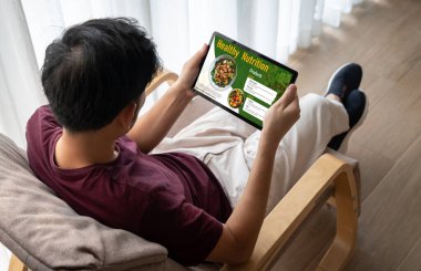 Sağlıklı yaşam sitesi sağlıklı beslenme ve sağlıklı yemek pişirme tarifi için bilgi sunar.