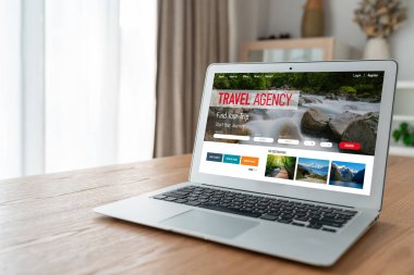 Model arama ve seyahat planlama için internet sitesi uçuş, otel ve tur rezervasyonları için anlaşma ve paket sunuyor