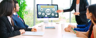 Öğrencilerin internet ağında rahatça çalışabilmeleri için yazılımlı e-öğrenme sitesi