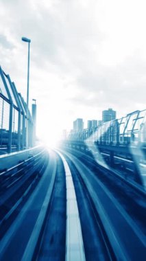 Siber küresel iletişim ve kodlama kavramında dijital veri akışı çevik dijital dönüşümü, yıkıcı yeniliği göstermek için hızlı hızlı aktarım vizyonu oluşturur .