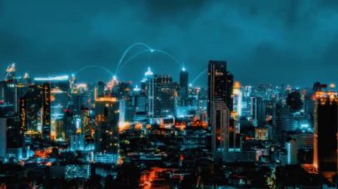 Şehir üzerinde bağlantı ağı karşılıklılığına sahip akıllı dijital şehir. Şehirdeki insanları birbirine bağlayan gelecek akıllı kablosuz dijital şehir ve sosyal medya ağı kavramı .